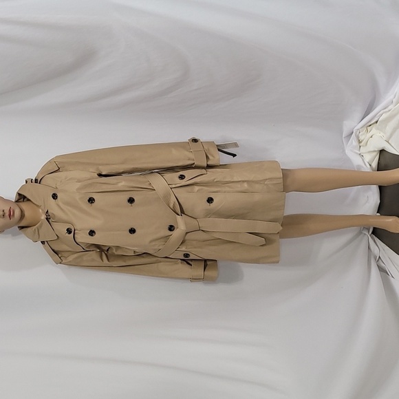 London Fog Plus Double Breasted Belted Trench Coat - Picture 8 of 15